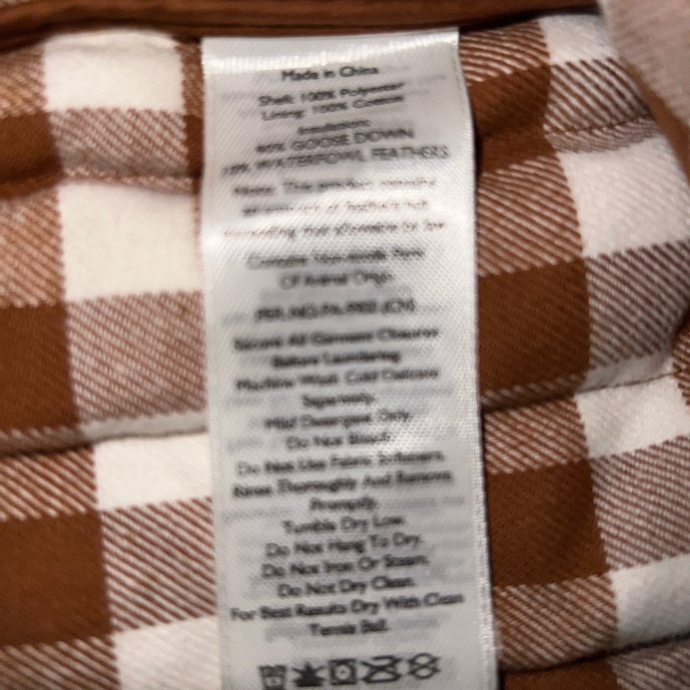 Eddie Bauer Women’s Brown and Cream Checkered Vest(Down filled) - Picture 4 of 4